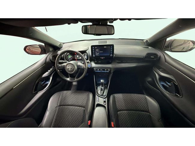 ToyotaYaris 120H Style 85 kW (116 CV) Vehículo usado en Barcelona - 7