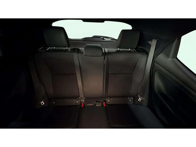 ToyotaYaris 120H Style 85 kW (116 CV) Vehículo usado en Barcelona - 8
