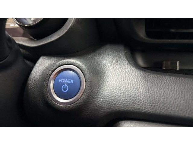 ToyotaYaris 120H Style 85 kW (116 CV) Vehículo usado en Barcelona - 17