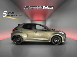 Toyota Yaris 120H Style 85 kW (116 CV)