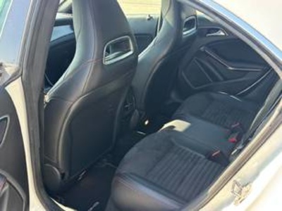 Mercedes-Benz CLA 200 120 kW (163 CV) Mercedes-Benz CLA 200 120 kW (163 CV)
