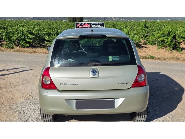 RenaultClio Campus Authentique 1.2 16v 55 kW (75 CV) Vehículo usado en Barcelona - 8