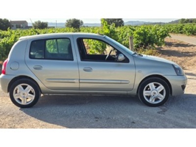 Renault Clio Campus Authentique 1.2 16v 55 kW (75 CV) Renault Clio Campus Authentique 1.2 16v 55 kW (75 CV)