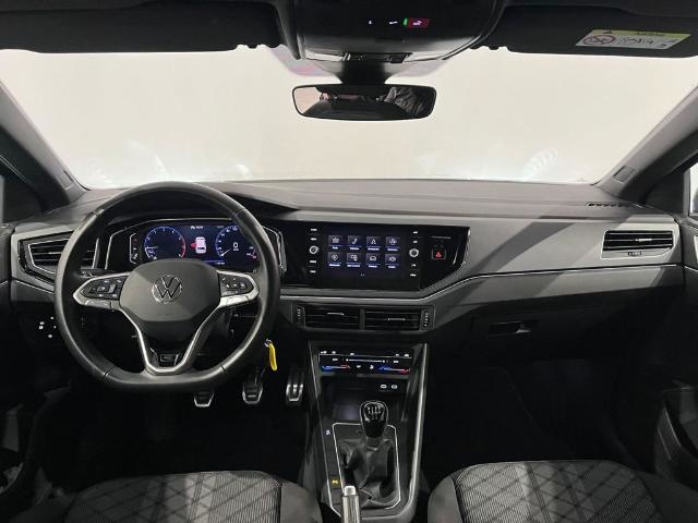 VolkswagenPolo R-Line 1.0 TSI 70 kW (95 CV)4