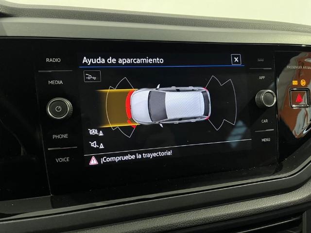 VolkswagenPolo R-Line 1.0 TSI 70 kW (95 CV)10