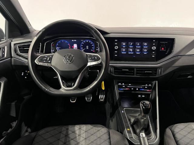 VolkswagenPolo R-Line 1.0 TSI 70 kW (95 CV)14