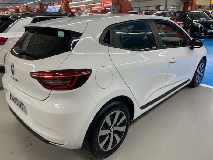 RenaultClio Equilibre Blue dCi 74 kW (100 CV) Vehículo usado en Barcelona - 6 RenaultClio Equilibre Blue dCi 74 kW (100 CV) Vehículo usado en Barcelona - 6