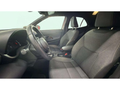 Toyota Yaris Cross 120H Active Tech 85 kW (116 CV) Toyota Yaris Cross 120H Active Tech 85 kW (116 CV)