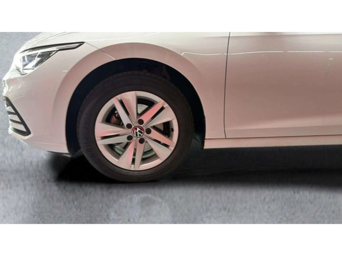 VolkswagenGolf Life 1.0 eTSI 81 kW (110 CV) DSG Vehículo usado en Barcelona - 22 VolkswagenGolf Life 1.0 eTSI 81 kW (110 CV) DSG Vehículo usado en Barcelona - 22
