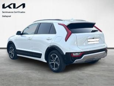 Kia Niro 1.6 GDi HEV Drive 104 kW (141 CV) Kia Niro 1.6 GDi HEV Drive 104 kW (141 CV)