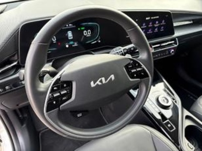 Kia Niro 1.6 GDi HEV Drive 104 kW (141 CV) Kia Niro 1.6 GDi HEV Drive 104 kW (141 CV)