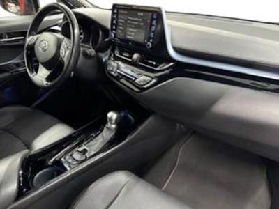 Toyota C-HR 180H Advance Luxury 135 kW (184 CV) Toyota C-HR 180H Advance Luxury 135 kW (184 CV)