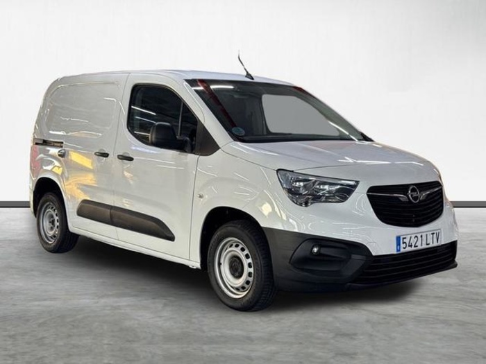 OpelCombo Cargo 1.5 TD Express L H1 650kg 75 kW (102 CV) Vehículo usado en Barcelona - 2 OpelCombo Cargo 1.5 TD Express L H1 650kg 75 kW (102 CV) Vehículo usado en Barcelona - 2