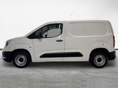 Opel Combo Cargo 1.5 TD Express L H1 650kg 75 kW (102 CV) Opel Combo Cargo 1.5 TD Express L H1 650kg 75 kW (102 CV)