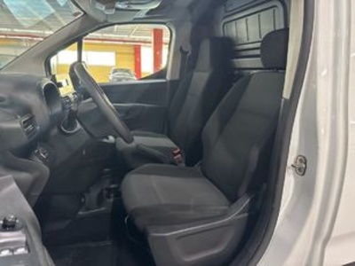 Opel Combo Cargo 1.5 TD Express L H1 650kg 75 kW (102 CV) Opel Combo Cargo 1.5 TD Express L H1 650kg 75 kW (102 CV)