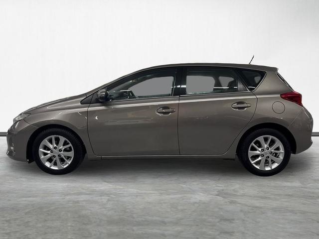 ToyotaAuris 90D Active 66 kW (90 CV) Vehículo usado en Barcelona - 4