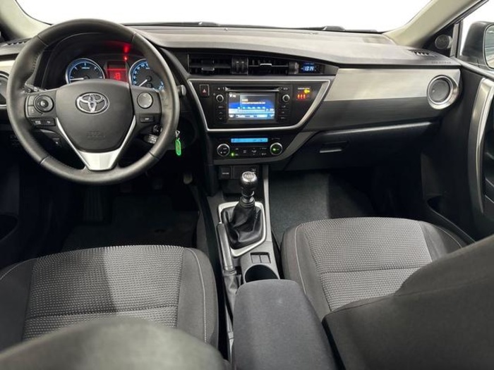 ToyotaAuris 90D Active 66 kW (90 CV) Vehículo usado en Barcelona - 11 ToyotaAuris 90D Active 66 kW (90 CV) Vehículo usado en Barcelona - 11