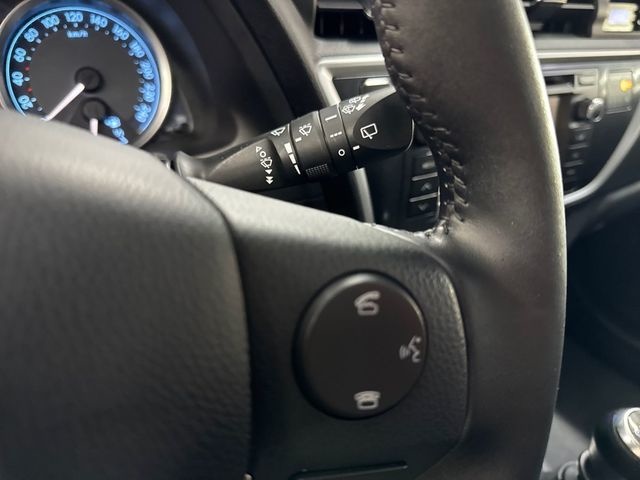 ToyotaAuris 90D Active 66 kW (90 CV) Vehículo usado en Barcelona - 22