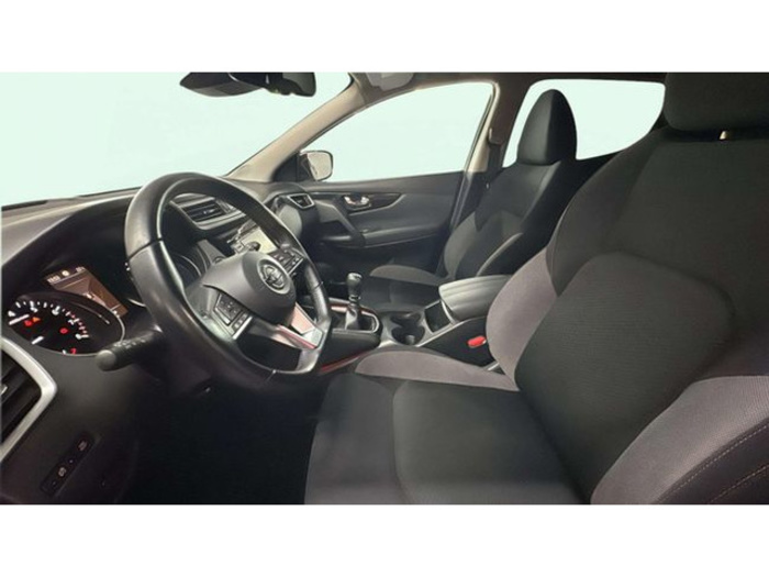 NissanQashqai DIG-T 140 N-Connecta 4x2 103 kW (140 CV) Vehículo usado en Barcelona - 9 NissanQashqai DIG-T 140 N-Connecta 4x2 103 kW (140 CV) Vehículo usado en Barcelona - 9