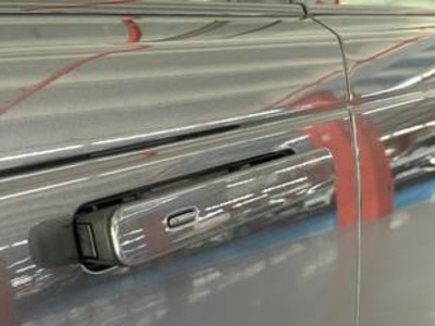 Land Rover Range Rover Velar 2.0 I4 PHEV S 4WD Auto 297 kW (404 CV) Land Rover Range Rover Velar 2.0 I4 PHEV S 4WD Auto 297 kW (404 CV)
