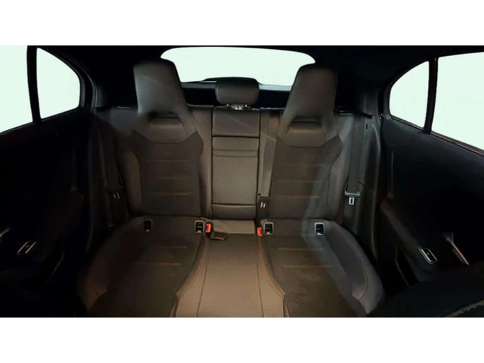 Mercedes-BenzClase A 200 120 kW (163 CV) Vehículo usado en Barcelona - 8 Mercedes-BenzClase A 200 120 kW (163 CV) Vehículo usado en Barcelona - 8