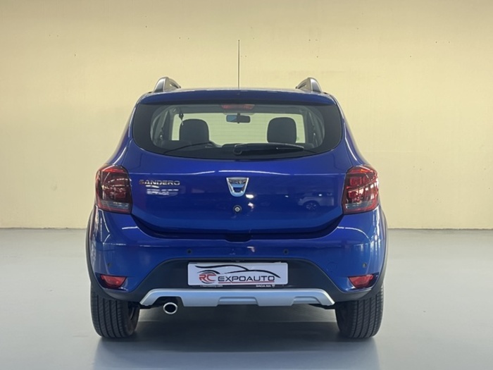 DaciaSandero Stepway Essential TCE 74 kW (100 CV) GLP KM0 en Barcelona - 5 DaciaSandero Stepway Essential TCE 74 kW (100 CV) GLP KM0 en Barcelona - 5