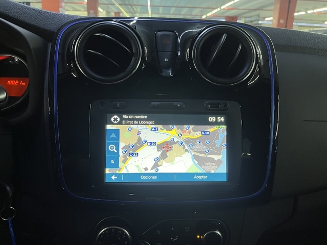 DaciaSandero Stepway Essential TCE 74 kW (100 CV) GLP KM0 en Barcelona - 21