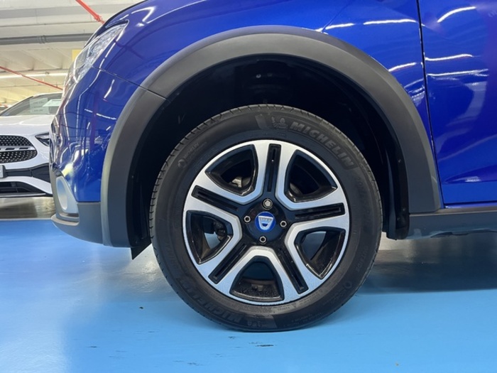 DaciaSandero Stepway Essential TCE 74 kW (100 CV) GLP KM0 en Barcelona - 28 DaciaSandero Stepway Essential TCE 74 kW (100 CV) GLP KM0 en Barcelona - 28
