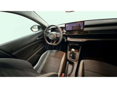 Jeep Avenger 1.2 G Longitude 74 kW (100 CV) Jeep Avenger 1.2 G Longitude 74 kW (100 CV)
