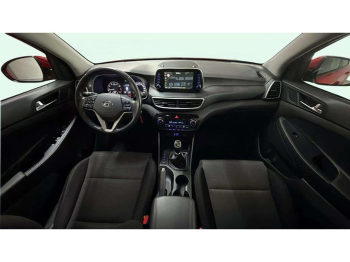 HyundaiTucson 1.6 GDI BE Essence 4x2 97 kW (132 CV) Vehículo usado en Barcelona - 7 HyundaiTucson 1.6 GDI BE Essence 4x2 97 kW (132 CV) Vehículo usado en Barcelona - 7