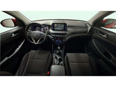 Hyundai Tucson 1.6 GDI BE Essence 4x2 97 kW (132 CV) Hyundai Tucson 1.6 GDI BE Essence 4x2 97 kW (132 CV)