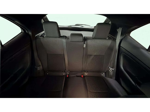 ToyotaYaris 120H Business Plus 85 kW (116 CV) Vehículo usado en Barcelona - 8