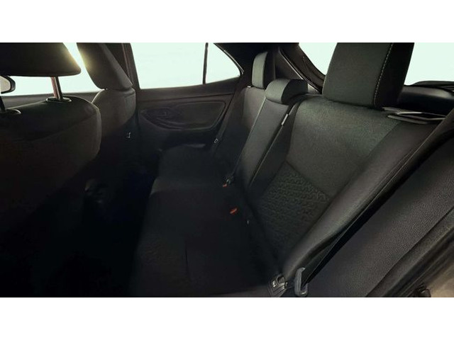 ToyotaYaris 120H Business Plus 85 kW (116 CV) Vehículo usado en Barcelona - 9