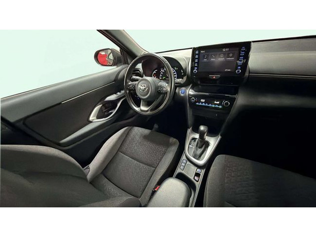 ToyotaYaris 120H Business Plus 85 kW (116 CV) Vehículo usado en Barcelona - 11