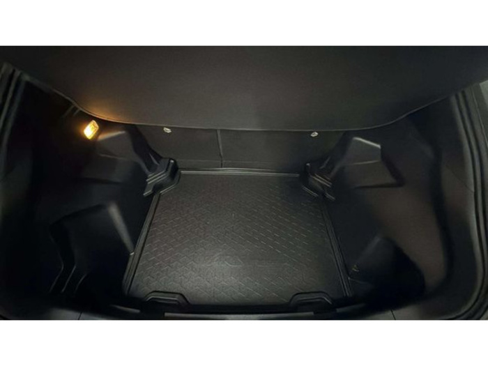 ToyotaYaris 120H Business Plus 85 kW (116 CV) Vehículo usado en Barcelona - 20 ToyotaYaris 120H Business Plus 85 kW (116 CV) Vehículo usado en Barcelona - 20