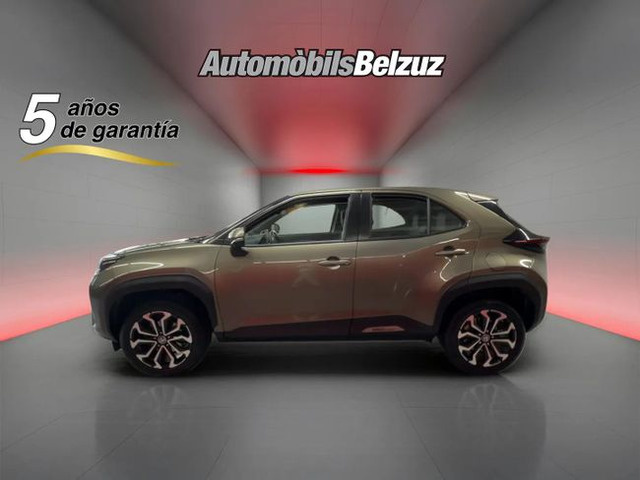 ToyotaYaris 120H Business Plus 85 kW (116 CV) Vehículo usado en Barcelona - 26