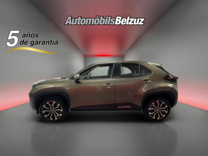 ToyotaYaris 120H Business Plus 85 kW (116 CV) Vehículo usado en Barcelona - 26 ToyotaYaris 120H Business Plus 85 kW (116 CV) Vehículo usado en Barcelona - 26