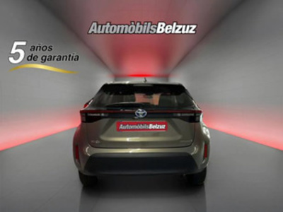 Toyota Yaris 120H Business Plus 85 kW (116 CV) Toyota Yaris 120H Business Plus 85 kW (116 CV)