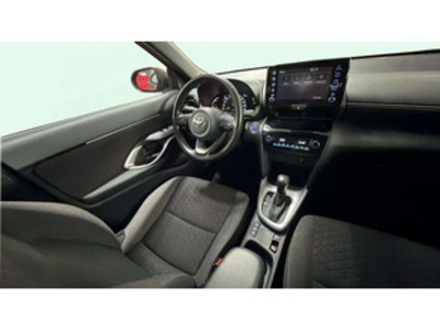 Toyota Yaris 120H Business Plus 85 kW (116 CV) Toyota Yaris 120H Business Plus 85 kW (116 CV)