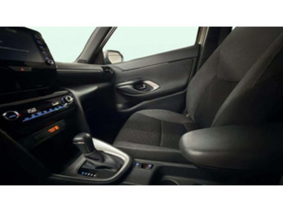 Toyota Yaris 120H Business Plus 85 kW (116 CV) Toyota Yaris 120H Business Plus 85 kW (116 CV)
