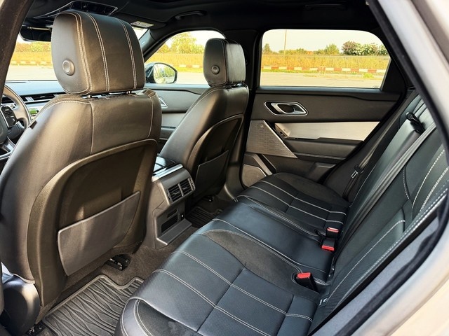 Land RoverRange Rover Velar D180 R-Dynamic SE 4WD Auto 132 kW (180 CV) Vehículo usado en Barcelona - 8