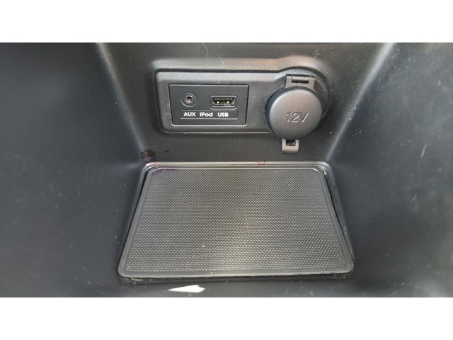KiaVenga 1.4 CVVT Drive 66 kW (90 CV) Vehículo usado en Barcelona - 15