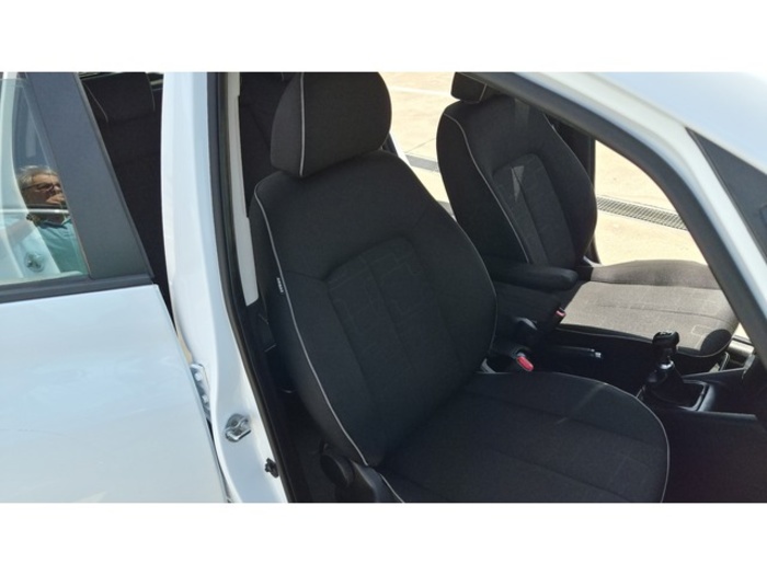 KiaVenga 1.4 CVVT Drive 66 kW (90 CV) Vehículo usado en Barcelona - 23 KiaVenga 1.4 CVVT Drive 66 kW (90 CV) Vehículo usado en Barcelona - 23