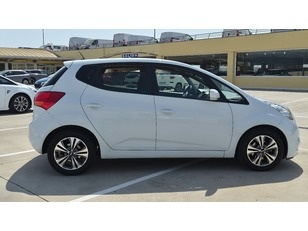 Kia Venga 1.4 CVVT Drive 66 kW (90 CV)