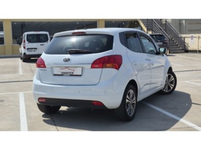 Kia Venga 1.4 CVVT Drive 66 kW (90 CV) Kia Venga 1.4 CVVT Drive 66 kW (90 CV)