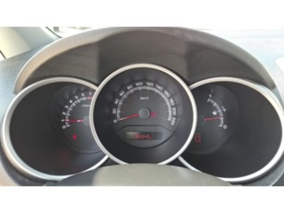 Kia Venga 1.4 CVVT Drive 66 kW (90 CV) Kia Venga 1.4 CVVT Drive 66 kW (90 CV)