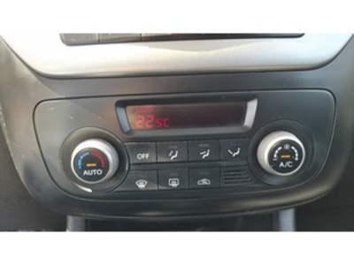 Kia Venga 1.4 CVVT Drive 66 kW (90 CV) Kia Venga 1.4 CVVT Drive 66 kW (90 CV)