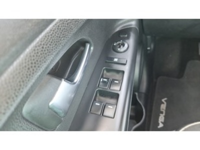 Kia Venga 1.4 CVVT Drive 66 kW (90 CV) Kia Venga 1.4 CVVT Drive 66 kW (90 CV)