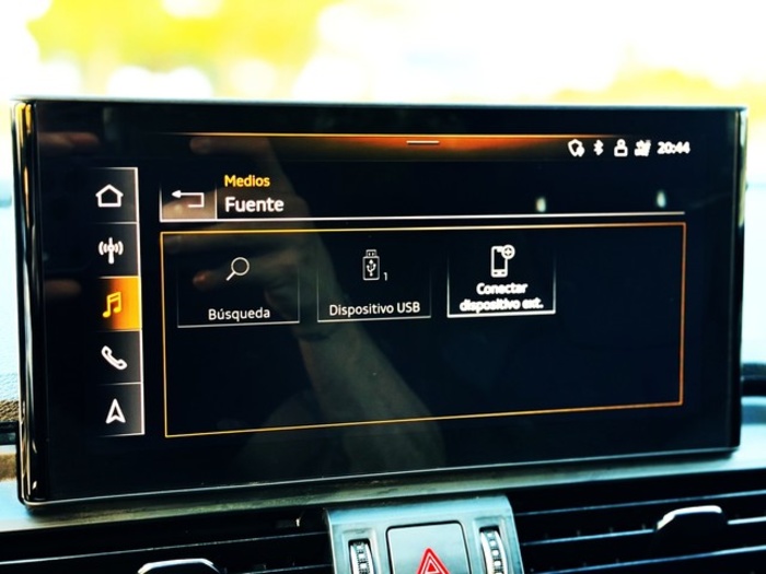 AudiQ5 Black line 35 TDI 120 kW (163 CV) S tronic Vehículo usado en Barcelona - 30 AudiQ5 Black line 35 TDI 120 kW (163 CV) S tronic Vehículo usado en Barcelona - 30