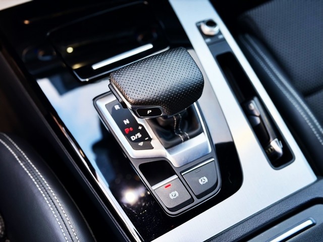 AudiQ5 Black line 35 TDI 120 kW (163 CV) S tronic Vehículo usado en Barcelona - 36